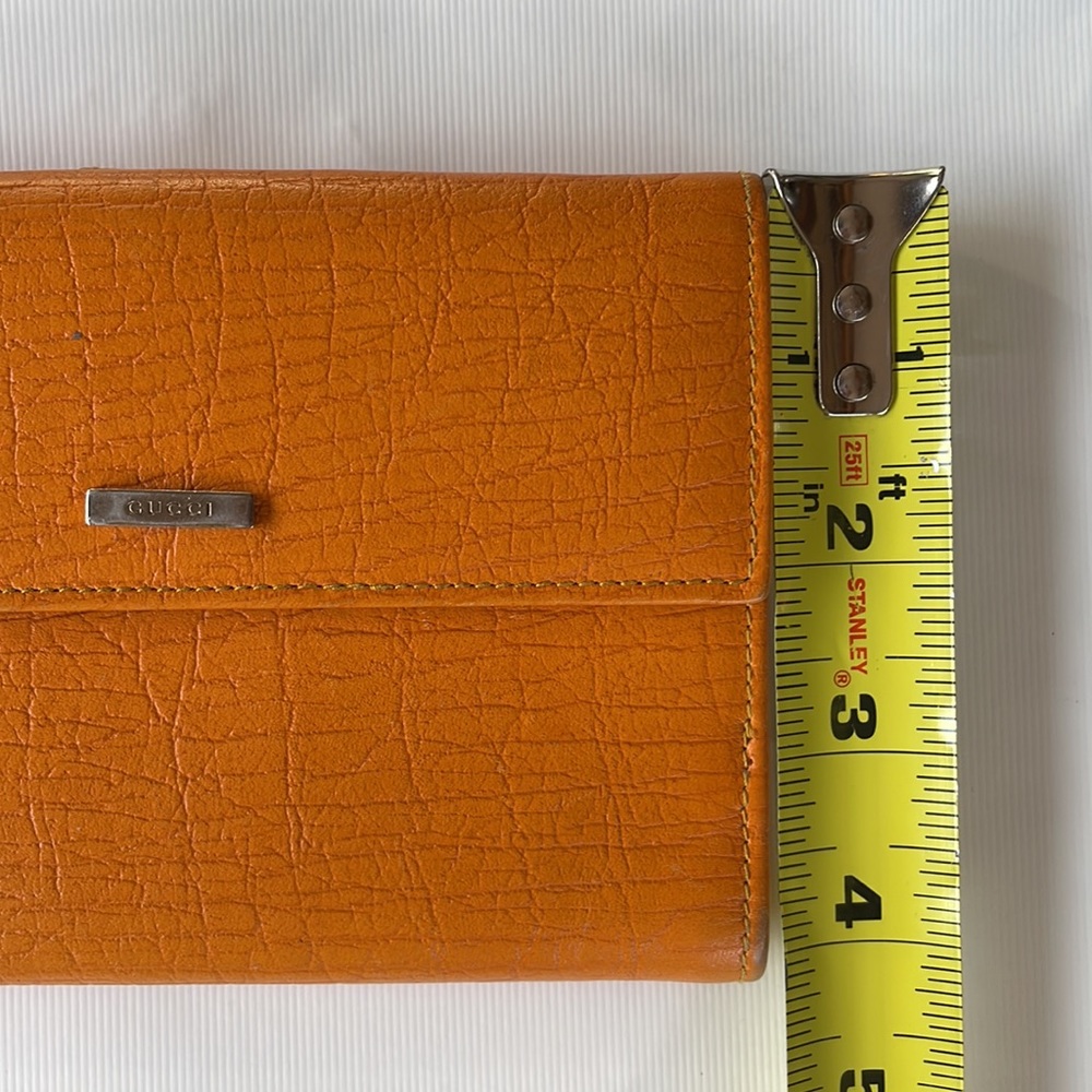 Vintage orange textured leather bi-fold wallet - Picture 15 of 16
